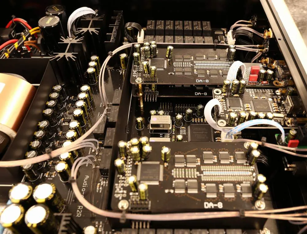 Audio-gd R-28