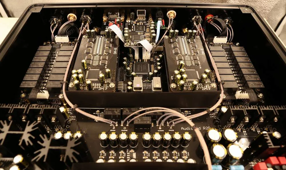 Audio-gd R-28